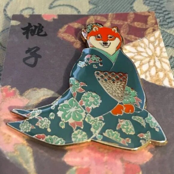 NWT Shiba Inu Geisha Enamel Pin - Picture 4 of 6